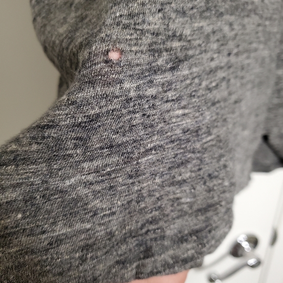 Banana Republic Grey Shirt Size Small - Picture 3 of 6